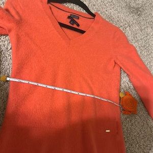 Tommy Hilfiger orange 100% cashmere sweater